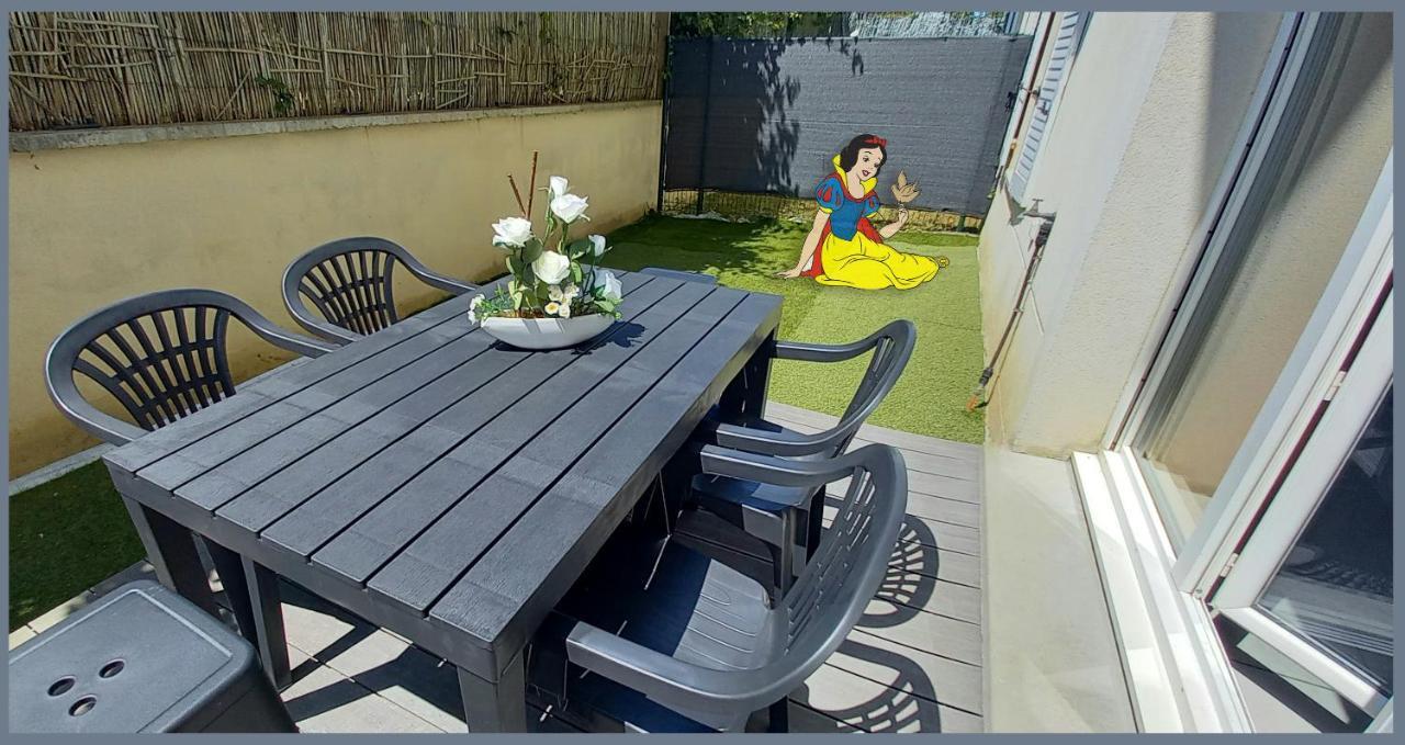 Appartement Avec Salle De Jeux Privee,10Min De Disney Transport En Commun 6 Couchages Шантлуп-ан-Бри Экстерьер фото